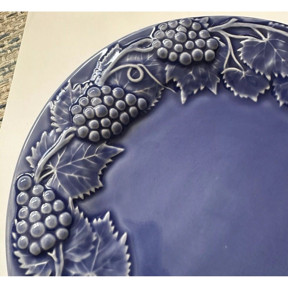 Set Of 2 Bordallo Pinheiro Cobalt Blue Grapes, Vine, Leaves 9.4” Luncheon Plates - Picture 11 of 15